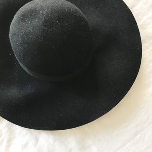 H&M wide brimmed hat